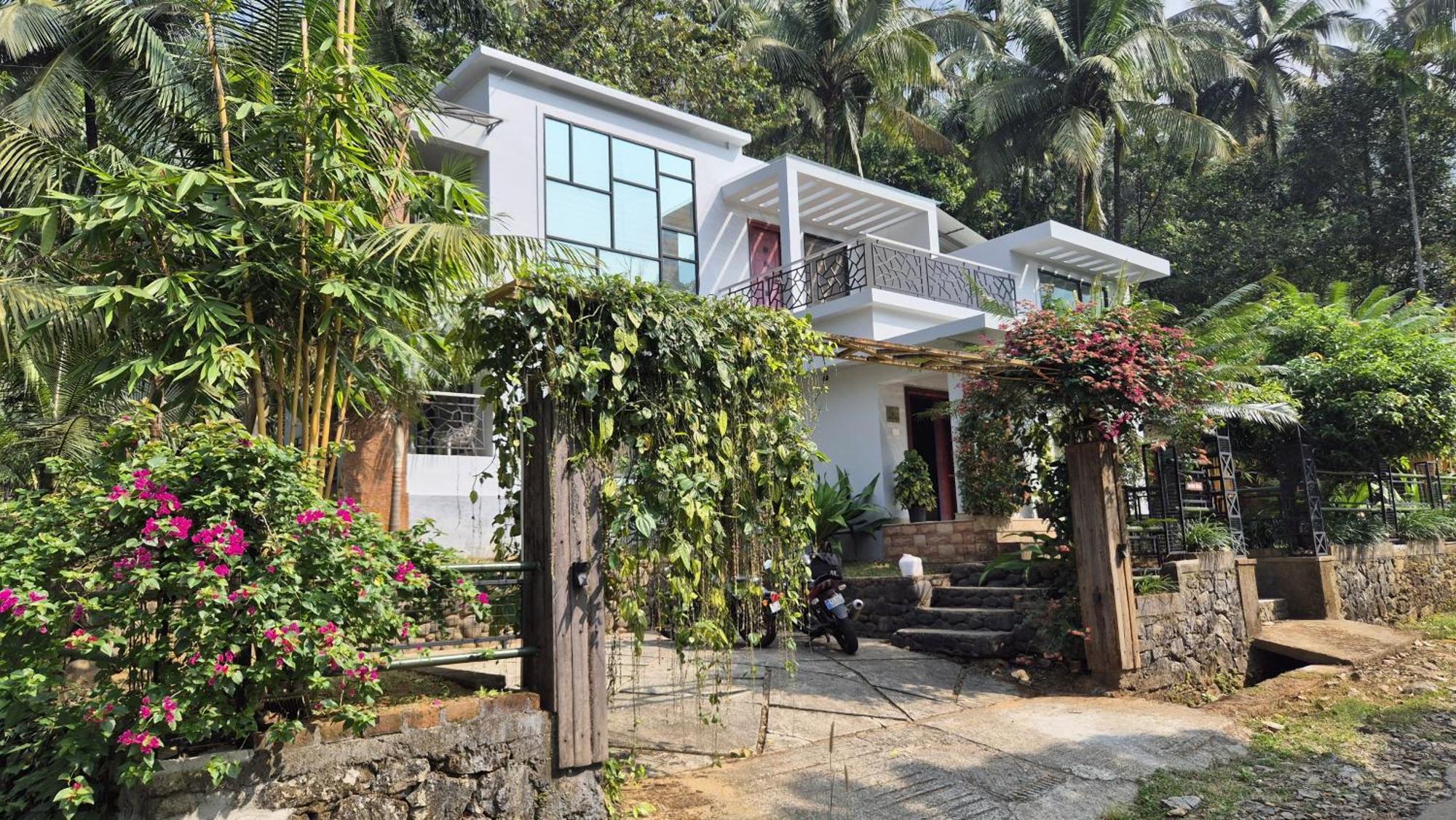 Orchid Villa Pinangode Exterior foto