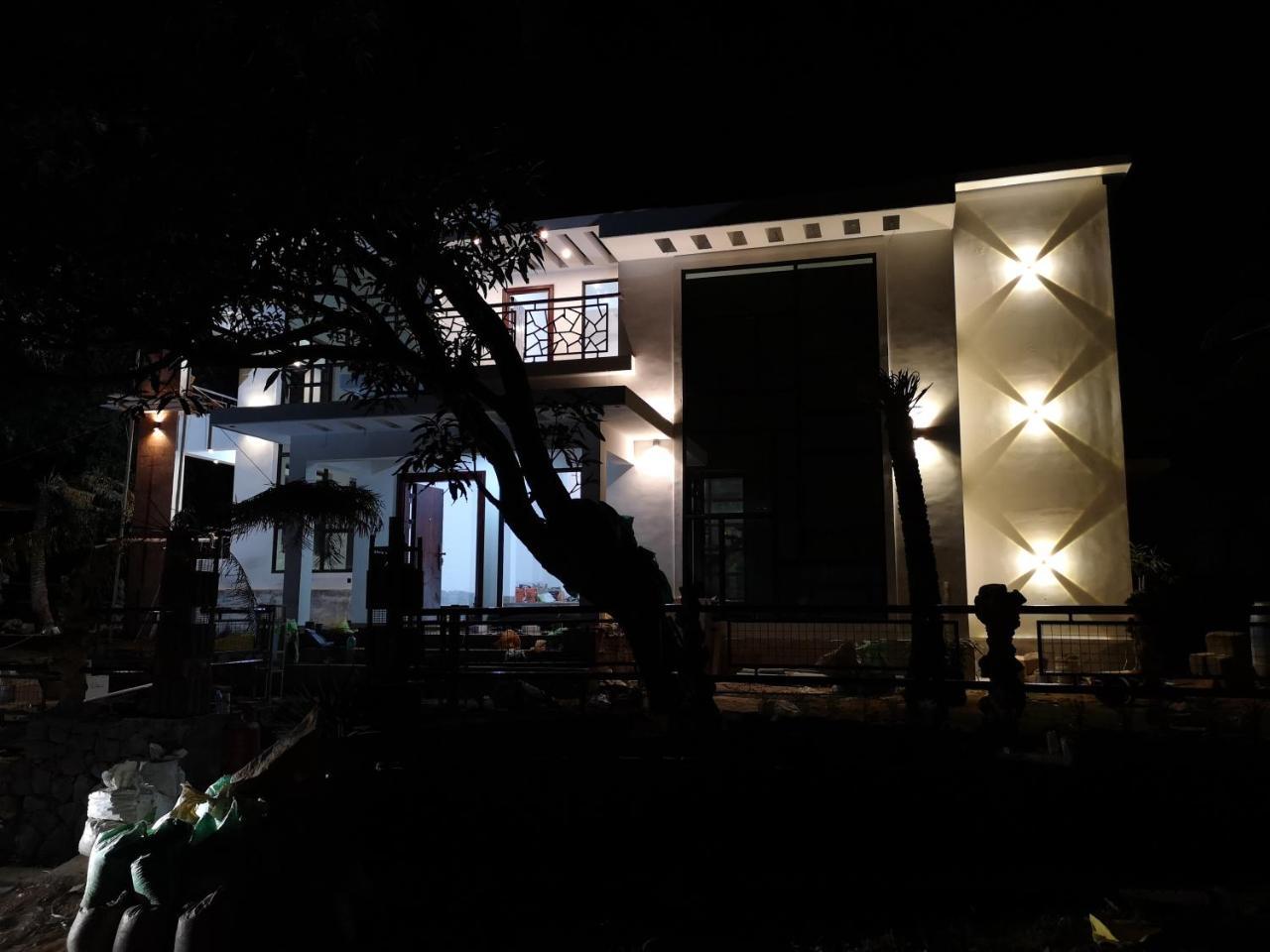 Orchid Villa Pinangode Exterior foto