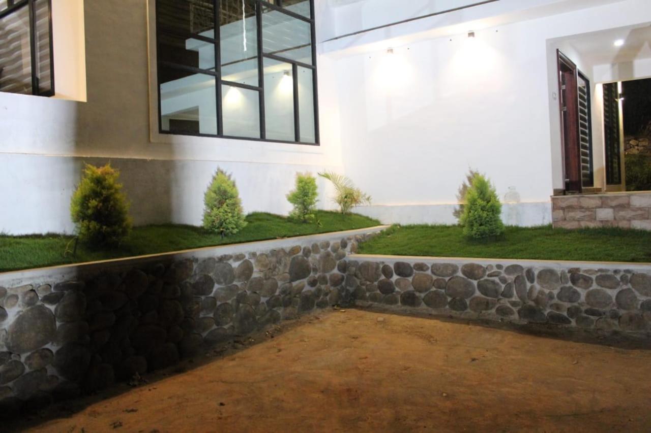 Orchid Villa Pinangode Exterior foto